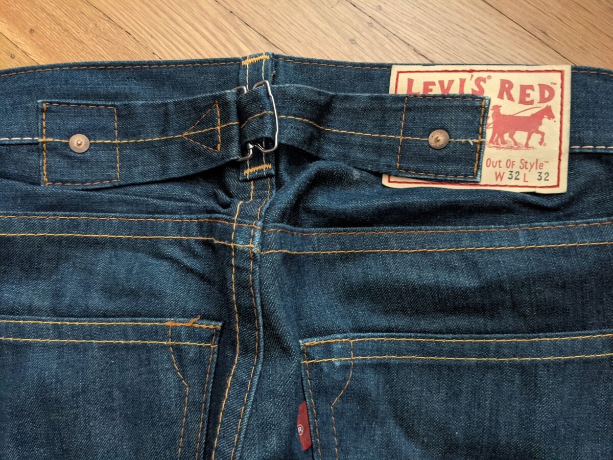 RaRe VinTagE LEVI'S RED COLLECTION BUCKLE BACK JEANS 32×32 RaRe VinTagE LEVI'S RED COLLECTION BUCKLE BACK JEANS 32×32