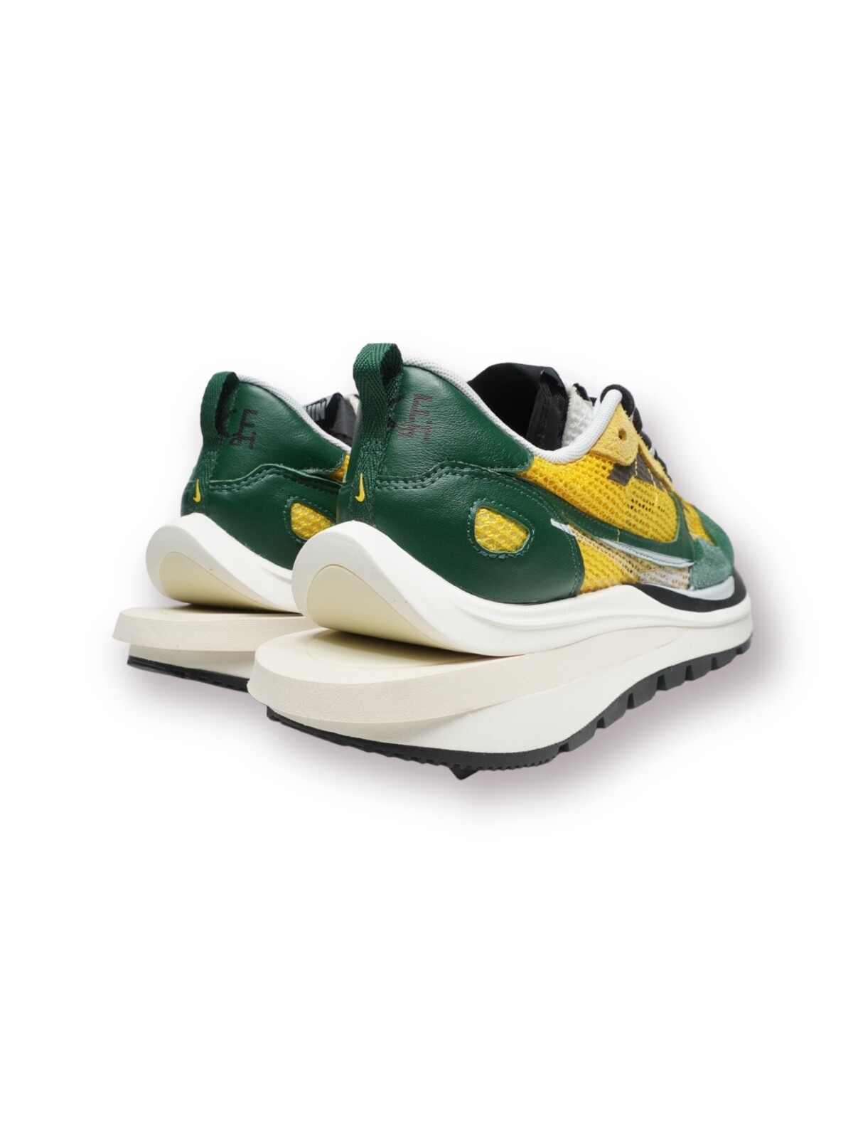SACAI X NIKE Taglia 10 5 Nike sacai x VaporWaffle Tour Giallo