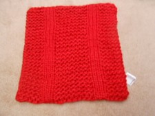 NWT CRATE BARREL KNIT RED PILLOW COVER 21 X 22"