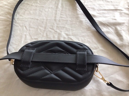 Black rubber shoulder bag with waiststrap - unused - Picture 7 of 7