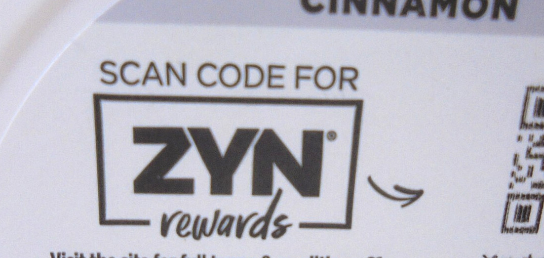 14 Empty Zyn Plastic Round Containers With UNUSED Reward Codes