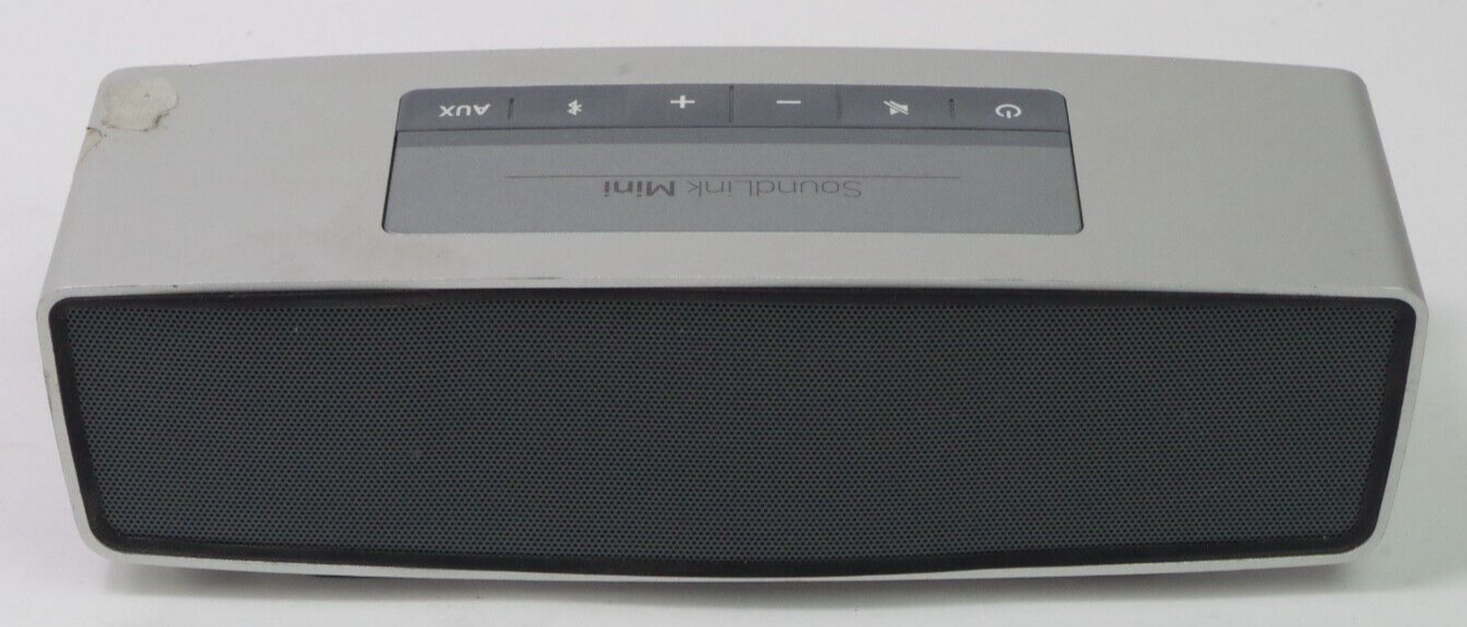Bose SoundLink Mini Bluetooth Speaker * AS IS Battery Issue Flashing