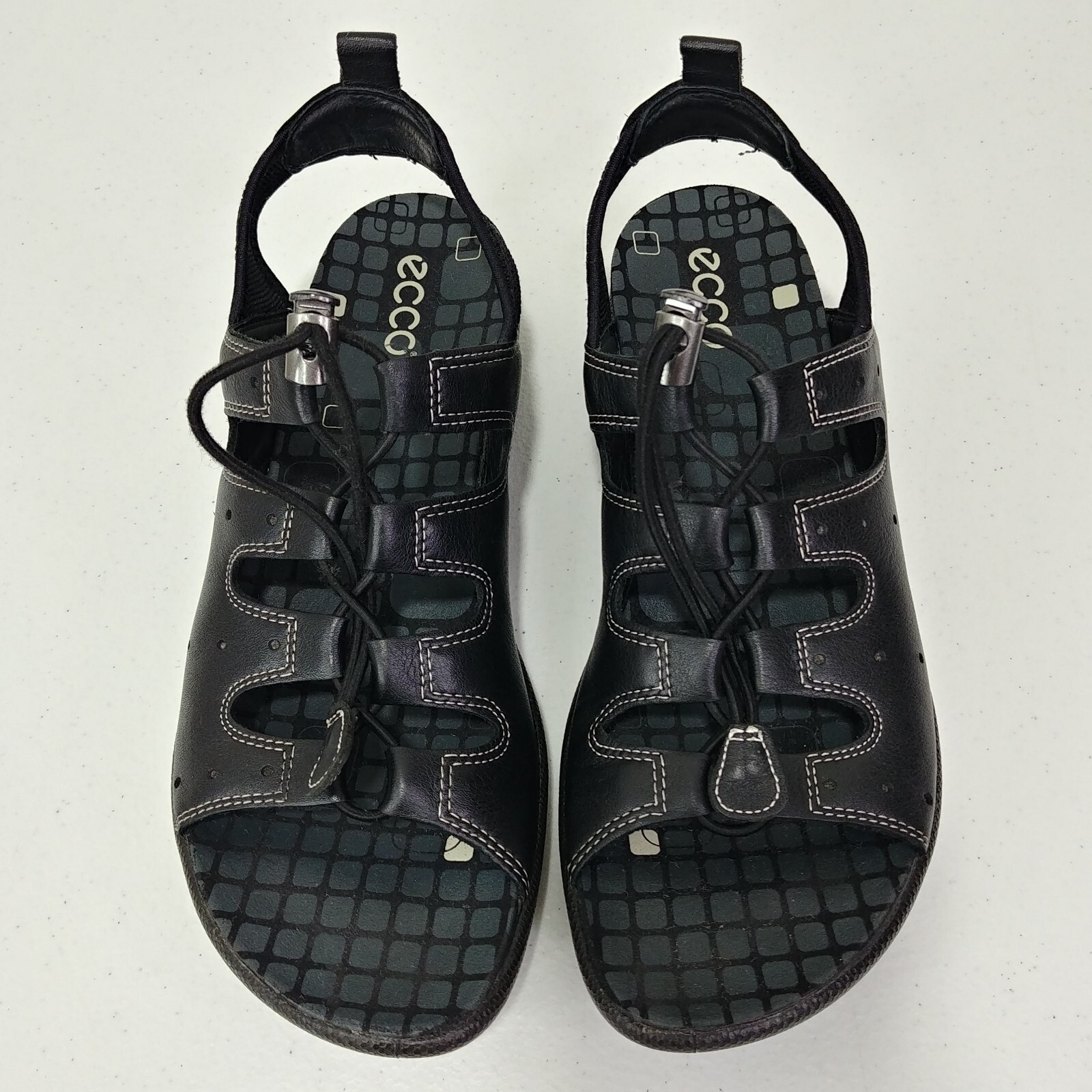 black ecco sandals