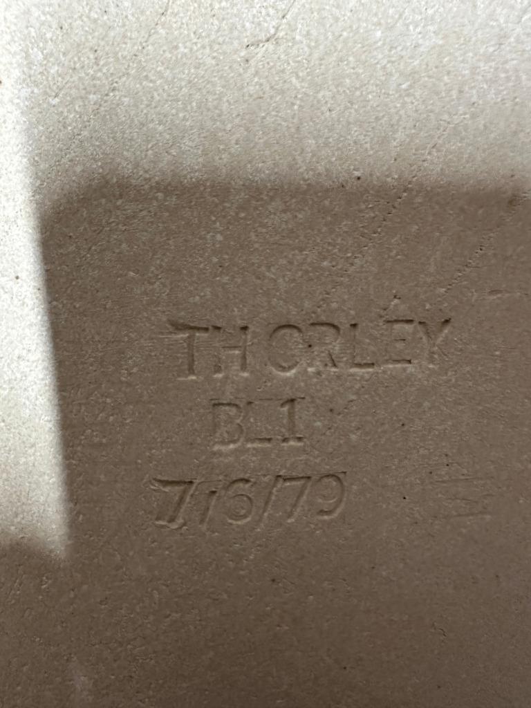 THORLEY BL1 HEXAGONAL ELECTRIC KILN 13MM THICK SHELVES UNUSED OLD STOCK