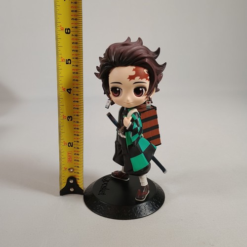 Demon Slayer Kimetsu no Yaiba TANJIRO KAMADO Ver. A Qposket USED No Box - Picture 7 of 7