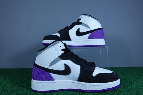 Air Jordan 1 Mid Shoes Boys Size 6Y White Black Purple BQ6931-105 Retro Youth OG - Picture 2 of 8