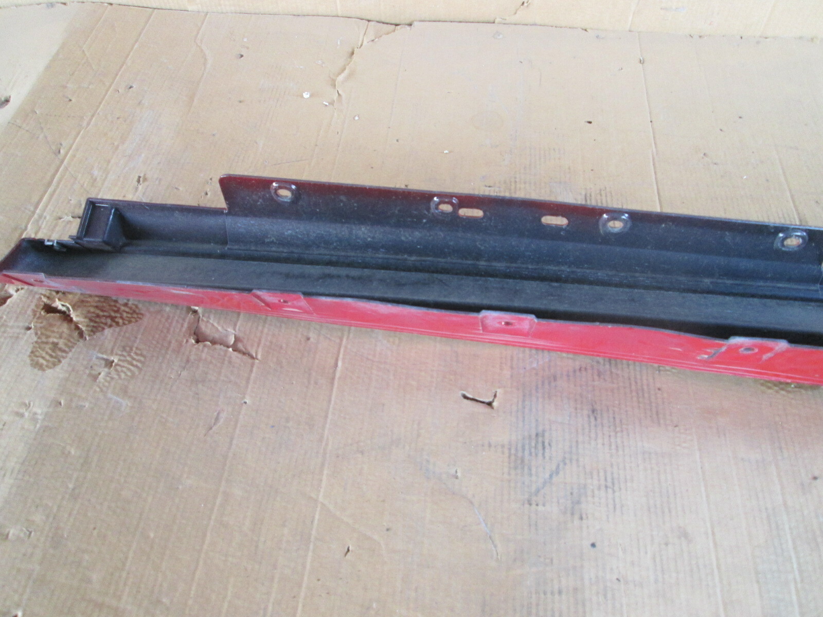 Ferrari 458 -  RH Rocker Panel / Side Skirt - P/N 83243210