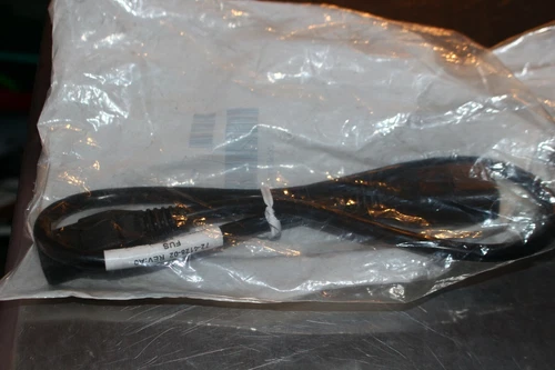 Power Extension Cord 72-4128-02 2FT NEW **Sealed Bag**   LS BOX 11