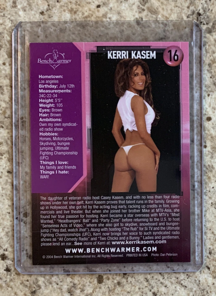 /5 RARO ESTUCHE HIT PINK FOIL 2004 Calentador de Banco Serie #1 Tarjeta #16 Kerri Kasem SSP Foto 2 de 2