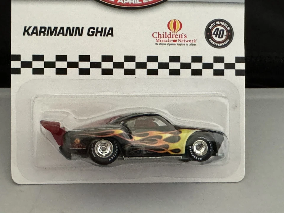 Coche benéfico de los Nacionales octavo octavo año de Hot Wheels Karmann Ghia 1 de 3000 ¡NUEVO! Foto 3 de 4