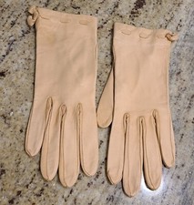 Vintage Size S Pumpkin Beige Soft Leather Formal 9" Gloves Wrist Weave Bow