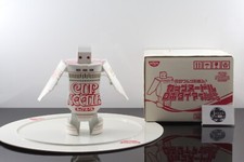 Nissin Cup Noodle ROBO TIMER Waltz Flowers Dance Robot Figure From JAPAN