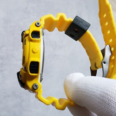 CASIO G-SHOCK DW-8600YJ-9T FISHERMAN DW-8600 Men In Yellow 1998 | eBay