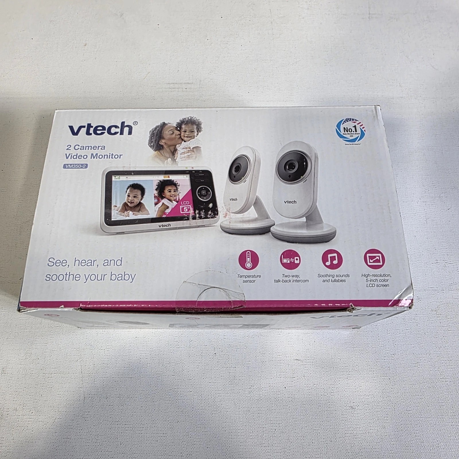 VTech 2 Camera 2.8” Digital Video Baby Monitor with Night Light, White VM3254-2
Opens in a new windo