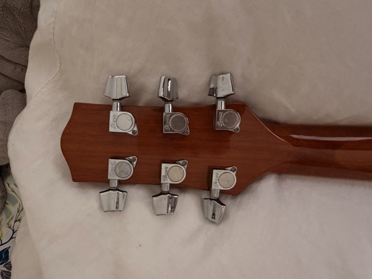 ibanez EW20ASNT1201 Exotic Quilted Ash Acoustic Guitar Very Good 