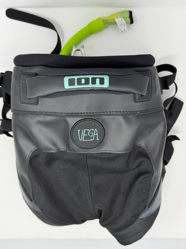 ION VEGA Kitesurfing Kiteboarding Waves Foils Seat Harness Small