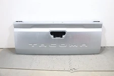 2024 - 2026 TOYOTA TACOMA REAR TAILGATE TAIL GATE SHELL OEM SILVER_1J9