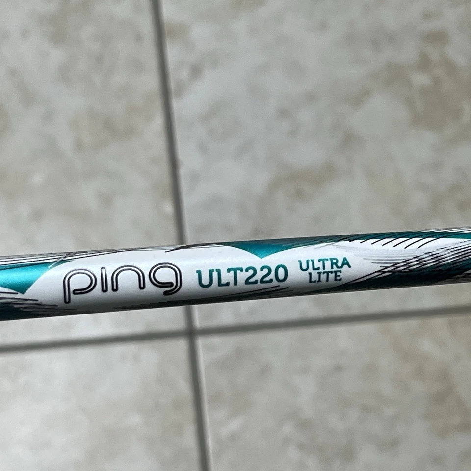 Ping 2015 Rhapsody Pitching Wedge Red Dot ULT220 Lite Damas Grafito Derecha 37" Foto 4 de 4