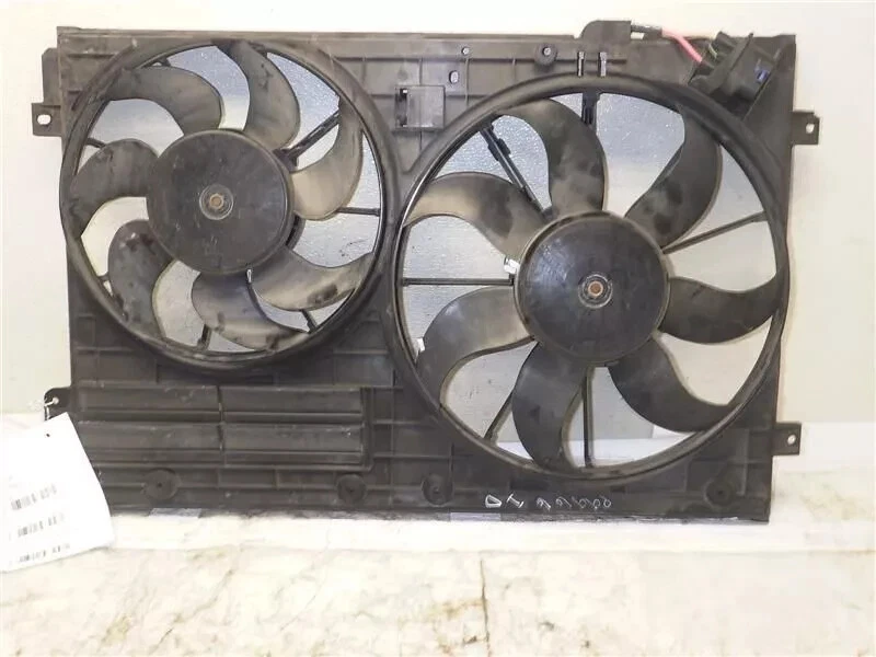 2015-2018 Volkswagen Beetle Jetta GLI Radiator Motor Cooling Fan Assembly OEM - Imagem 2 de 3