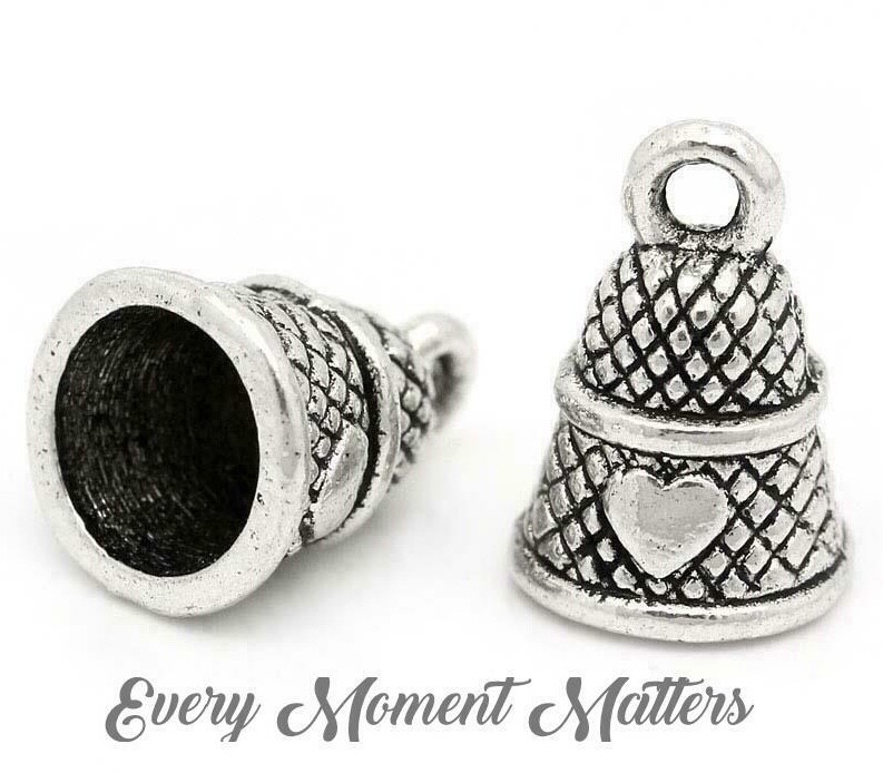 10 x Tibetan Silver THIMBLE WITH HEART 3D 14x10mm Charm