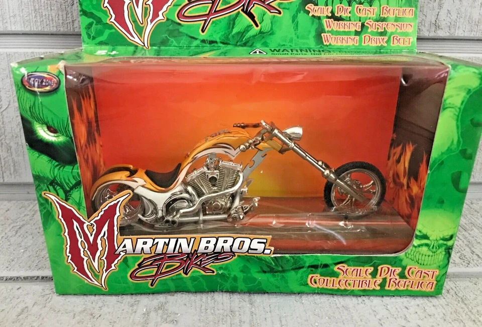 NIP ~ MARTIN BROS. BIKES 1/18 Scale Diecast Rare Replica Motorcycle ~ JON MORRIS - Image 2 of 4