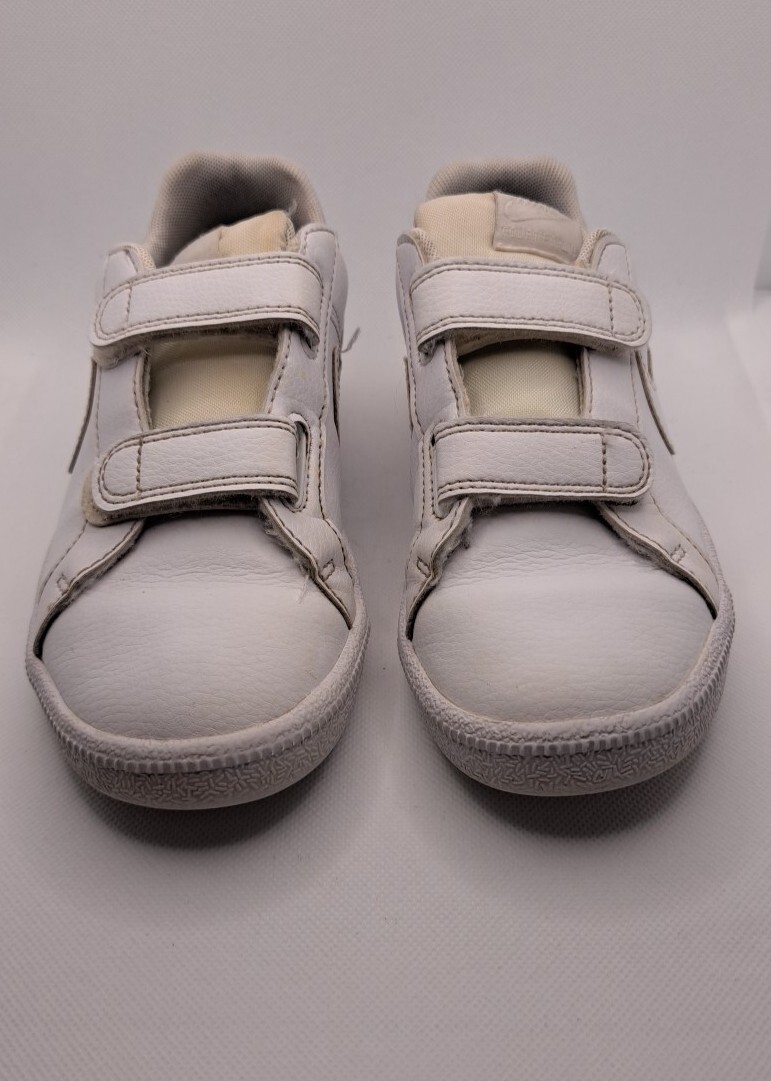 NIKE Kids Court Royale #833536 102 White Size 1.5 Y Unisex