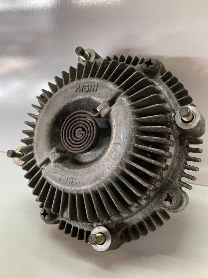 Volvo 740 940 Engine Cooling Fan Clutch Aisin OEM - Image 3 of 4