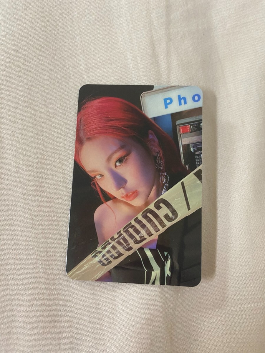 ITZY 直筆サイン「GUESS WHO」予約特典ポストカードセット ITZY 4TH MINI ALBUM 'GUESS WHO' PHOTOCARD - YEJI FULL SET
