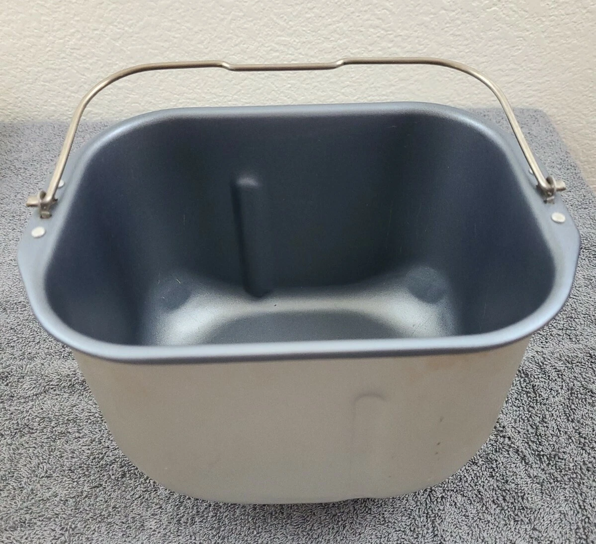 Sunbeam Bread Maker Replacement Pan 5833