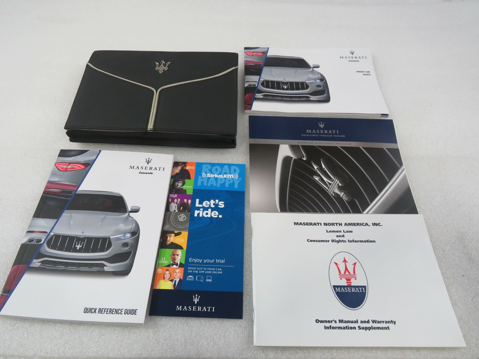 Maserati Levante, Owners Manuals, Complete, w/ Leather Case, Used 