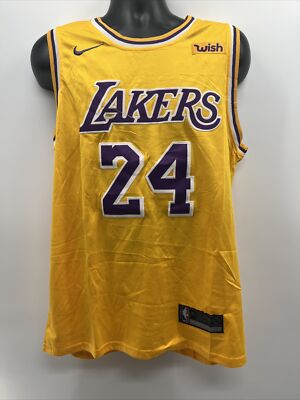 kobe bryant gear nike