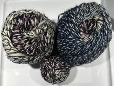 LOT of RAINBOW in BLUE RASPBERRY by Loops&Threads 3.5oz 3.6oz .9oz approx 390yds