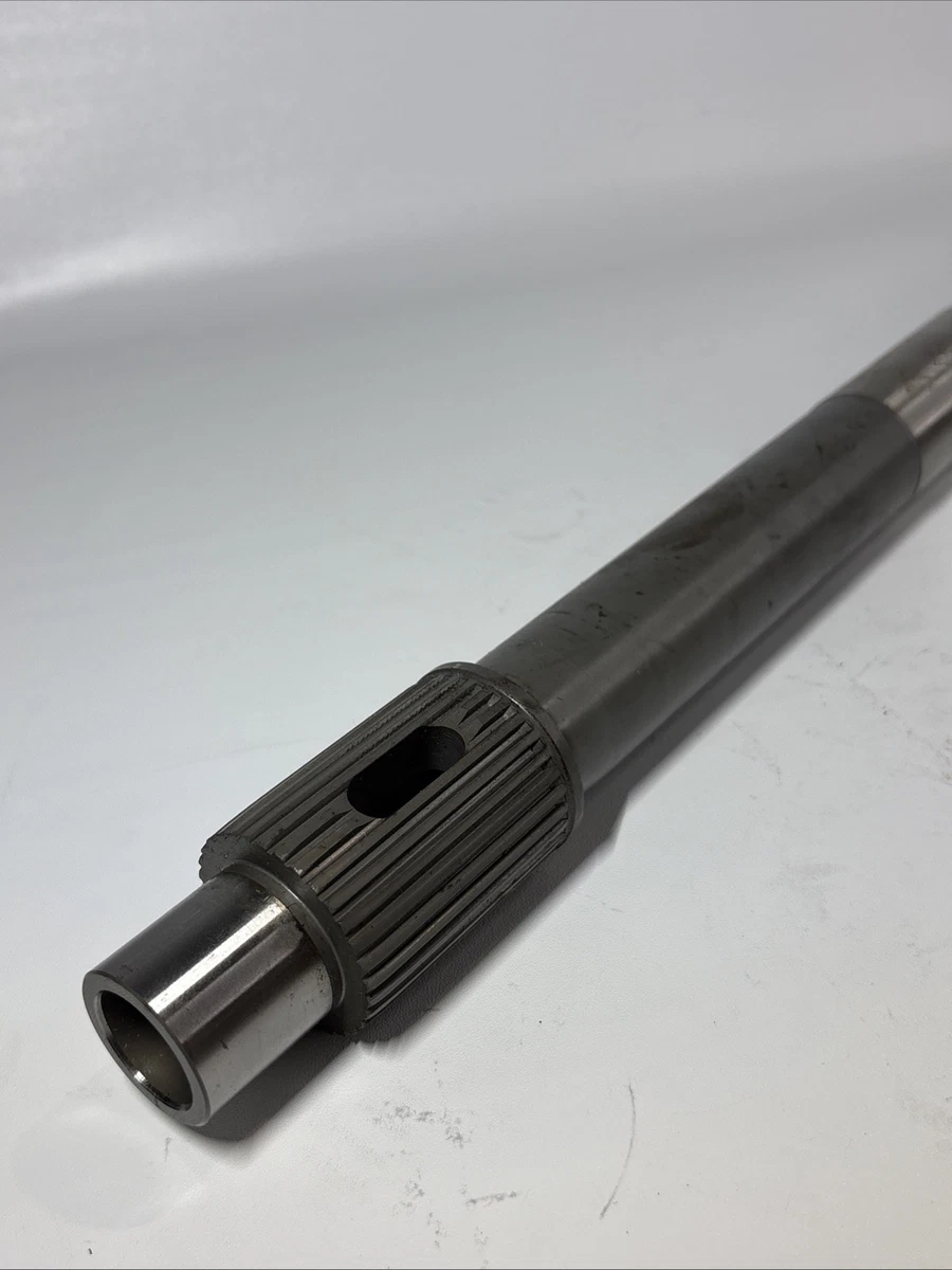 6AW-45611-00-00 Yamaha Shaft,Propeller (Read description) photo 3