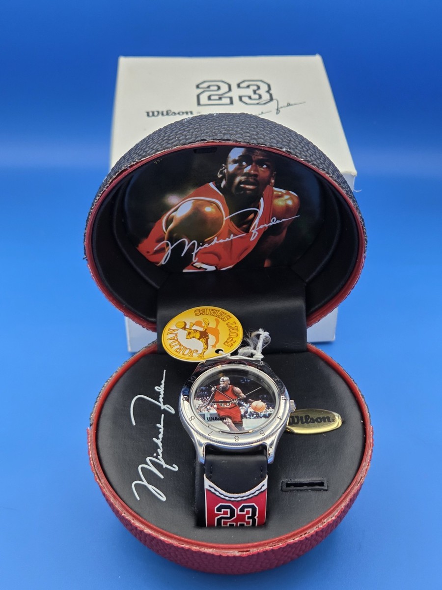 Michael Jordan GLO WATCH Wilson 当時物　保管品 NEW Michael Jordan Watch Wilson Chicago Bulls #23 w/ Original Case
