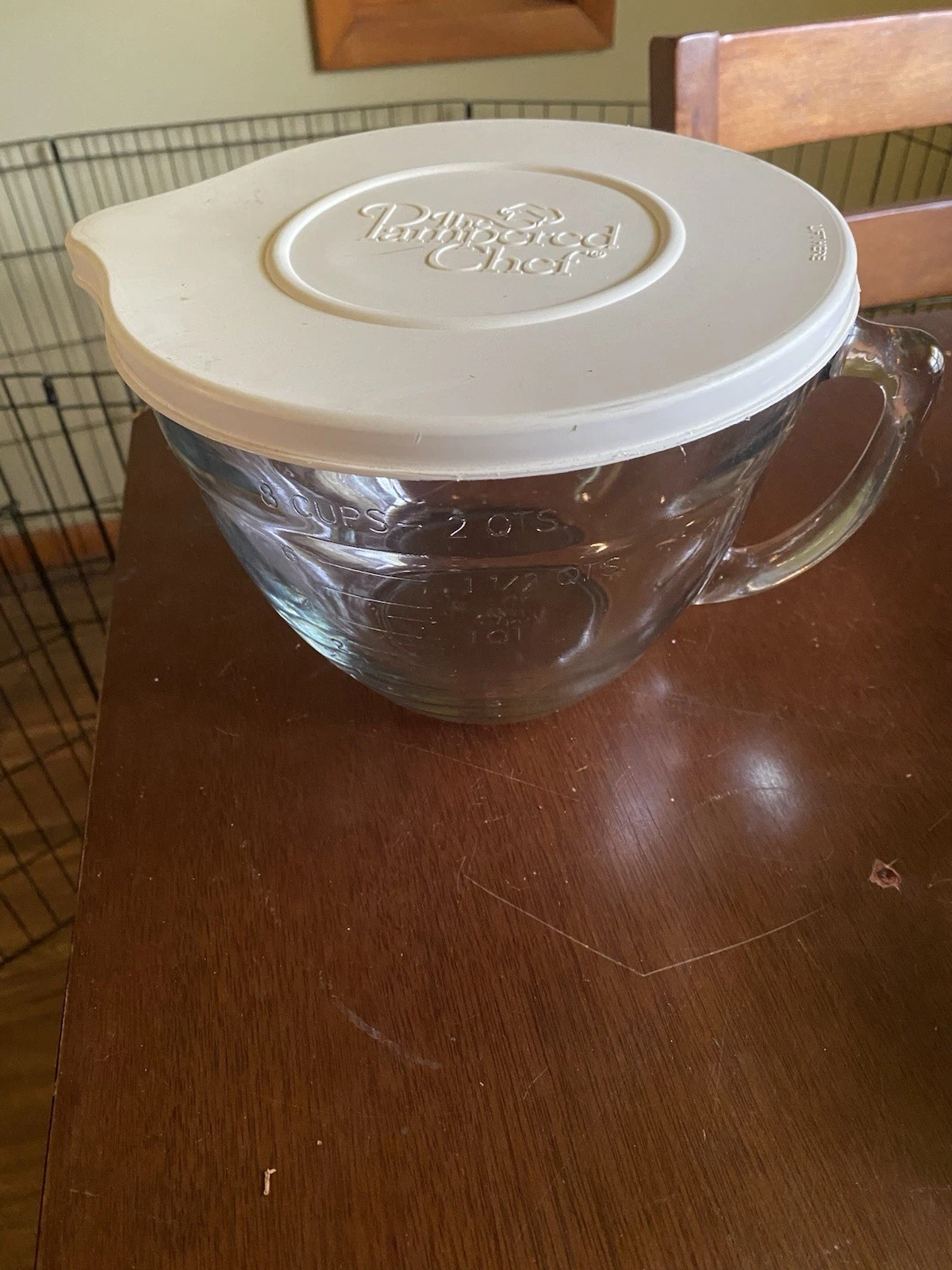 The Pampered Chef 2 Quart 8 Cup Glass Measuring Mixing Batter Bowl With Lid