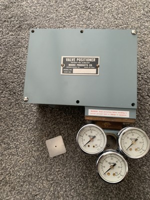 MOORE PRODUCTS 72G315 VENTILPOSITIONIERER. UNBENUTZTER ALTBESTAND