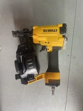DEWALT DW66C-1 15° Siding and Fencing Nailer