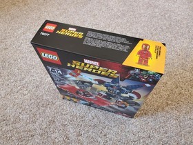LEGO 76077 Marvel Super Heroes:  Iron Man: Detroit Steel Strikes Retired NISB