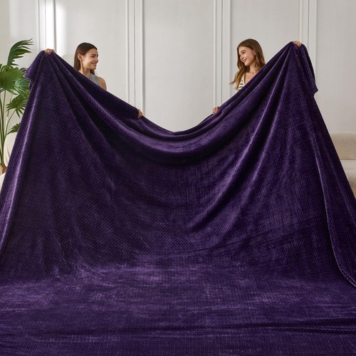 Oversized King Fleece Blanket 120x120 inches, Soft Cozy Warm Giant Extra Larg... - Picture 4 of 6