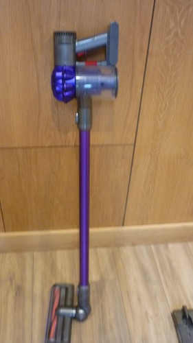 Dyson V6 (SV03) Animal cordless stick vacuum cleaner, New battery, 90 day wty - Picture 2 of 5