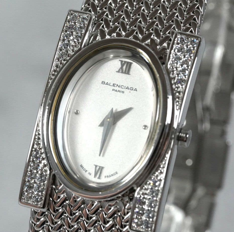 Balenciaga Diamond Bezel Bangle Watch Good Condition thumbnail 5