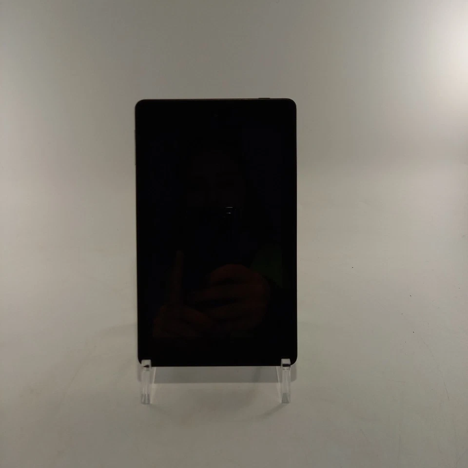 Amazon Kindle Fire 6 4th Gen Black Model PW98VM 6" Screen Good - Image 2 of 4