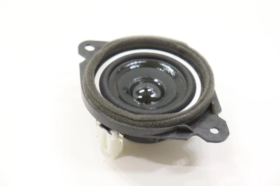 Altavoz trasero izquierdo o derecho MAZDA CX-9 2013-2023 BOSE OEM GKK866960 Foto 2 de 4
