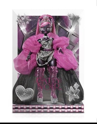Monster High 2025 Fang Vote Catty Noir Doll --- New In Box --- FAST SHIP!