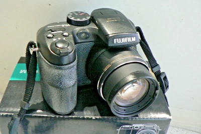 Fujifilm FinePix S1500 Digital Cameras for Sale | Shop New & Used