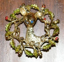 Gerry's Reindeer in Wreath Christmas Collectible Costume Jewelry Brooch Pin