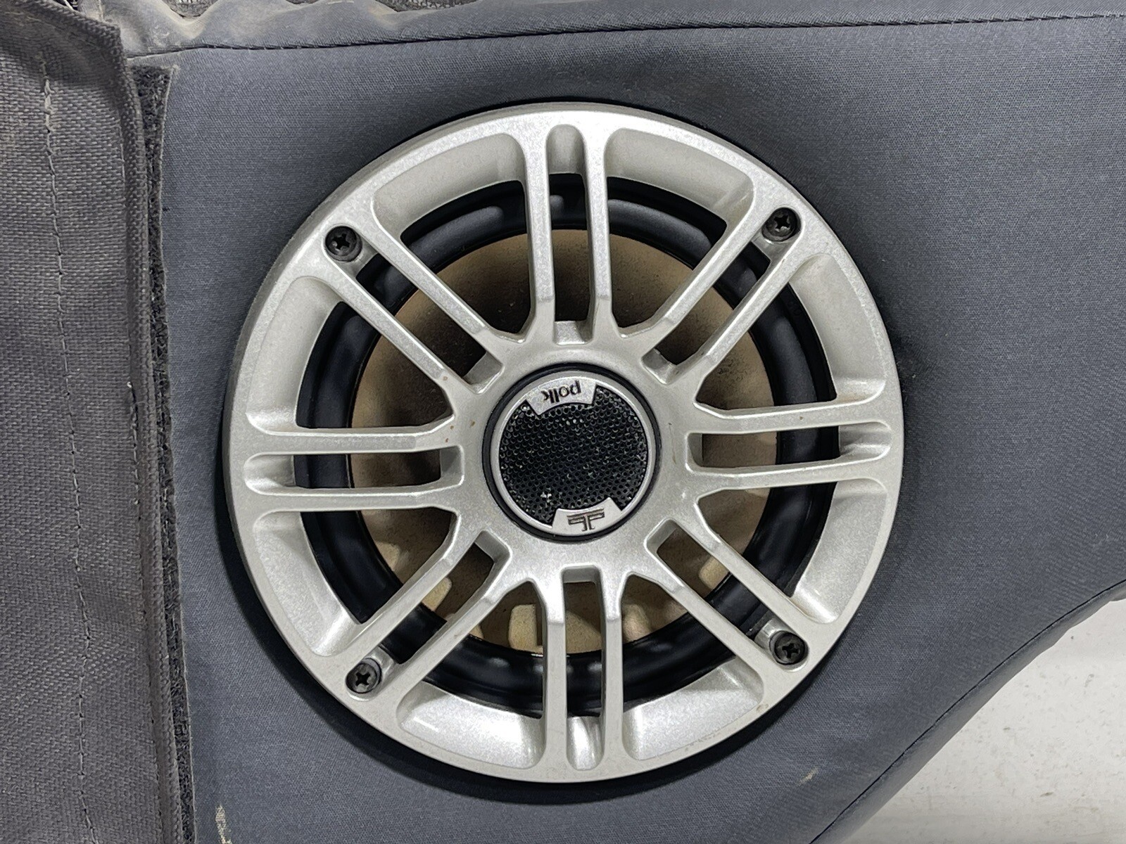 Jeep Wrangler TJ 9706 Overhead Speaker Sound Bar Soundbar POLK Audio