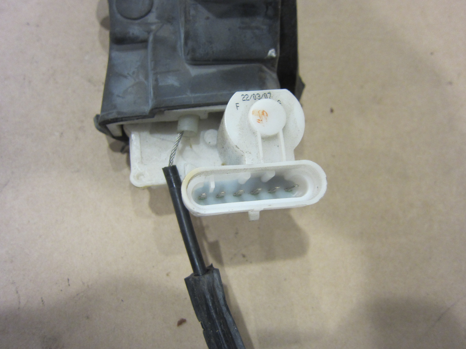 Maserati Quattroporte. RH Rear Door Lock. Part# 68206200