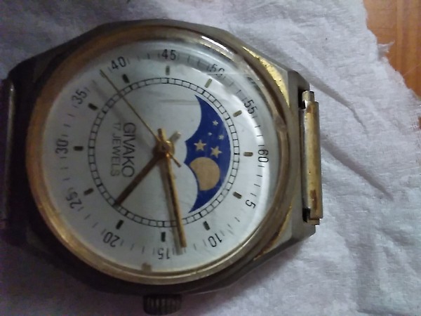 Reloj GIVACO