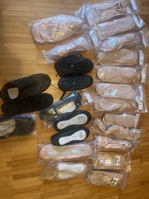 Verschiedene Größen Ballettschuhe Für Mädchen , Schwarze Für Jungs. Einzeln Ver
